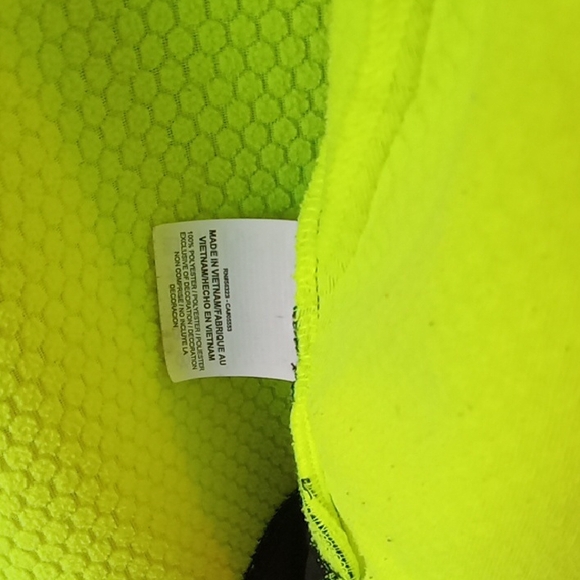 Nike Men's Black Sleeveless Vest - Picture 6 of 9